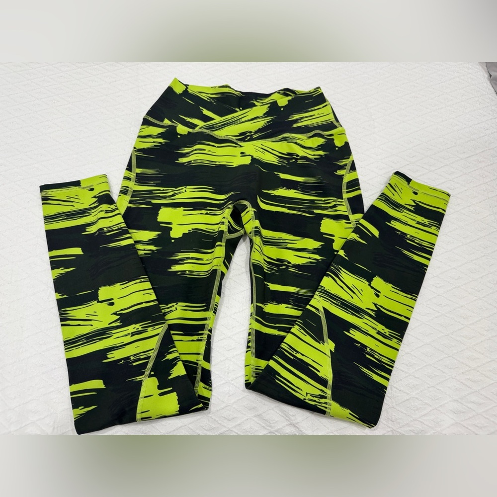 Alphalete Surface Power Leggings – Medium – 27” Inseam  EUC